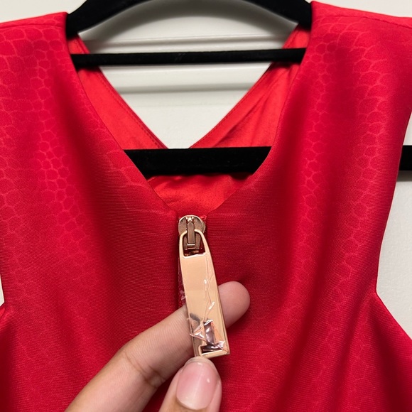 Ted Baker London | “Erskine” Snake-Embossed Sheath Dress | Size 1 - Picture 5 of 7